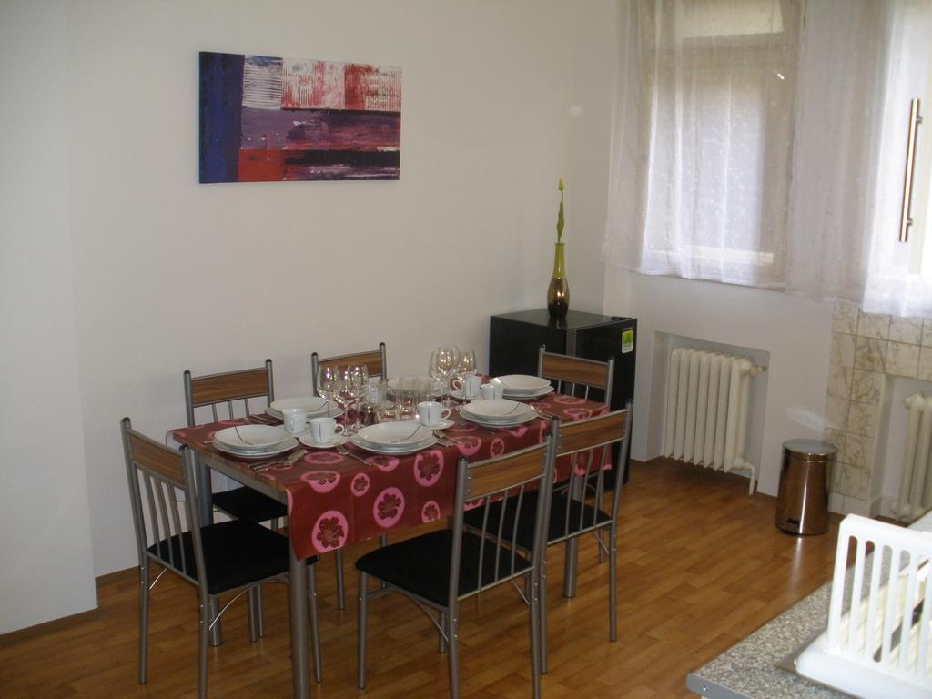 Apartments Tronicek Praga Exterior foto